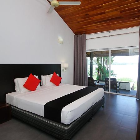Kalla Bongo Lake Resort Hikkaduwa Szoba fotó