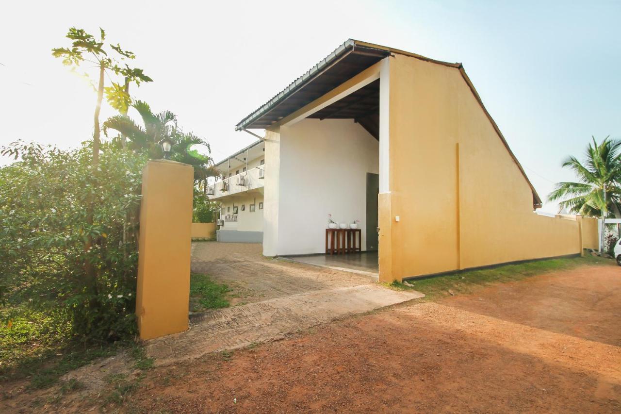 Kalla Bongo Lake Resort Hikkaduwa Kültér fotó