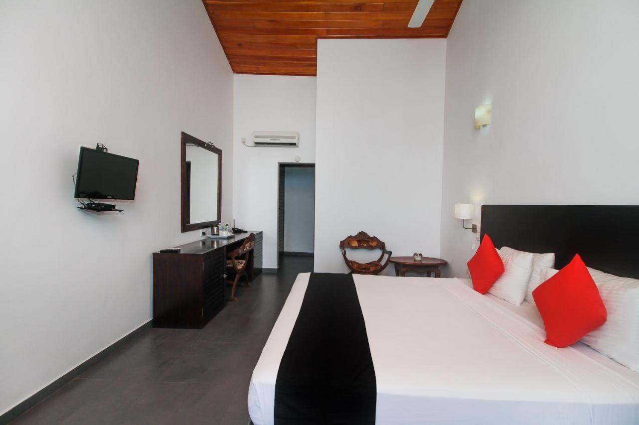 Kalla Bongo Lake Resort Hikkaduwa Kültér fotó